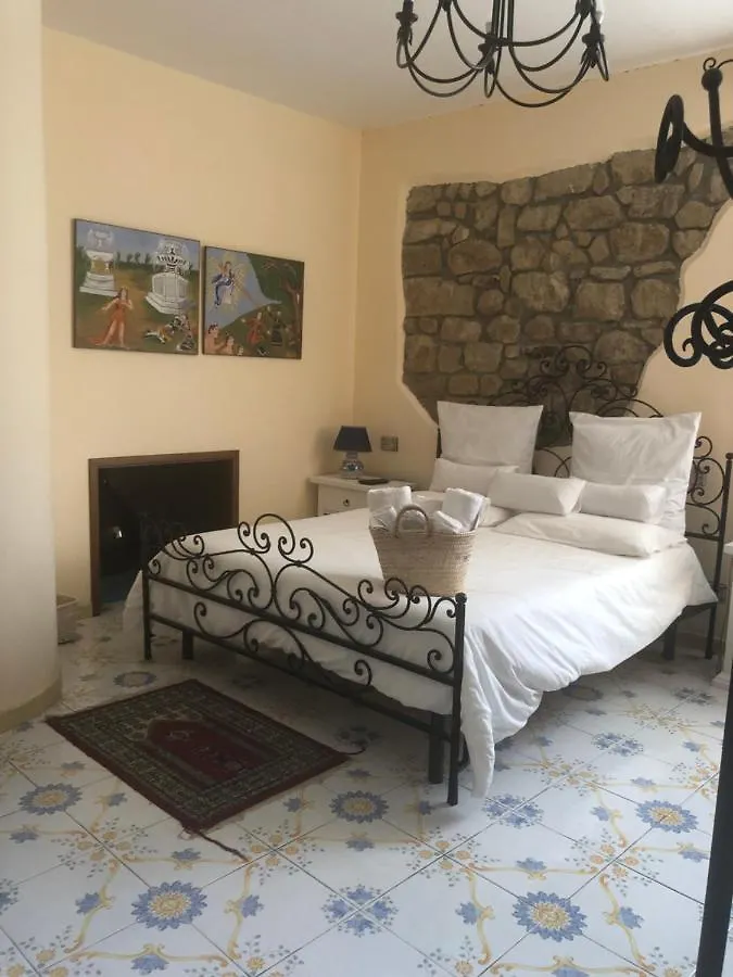 Ficarra San Noto Antica Residenza Di Caccia Bed & Breakfast