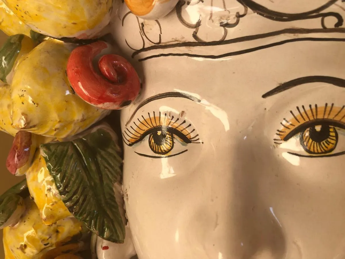 Ficarra San Noto Antica Residenza Di Caccia Bed & Breakfast イタリア
