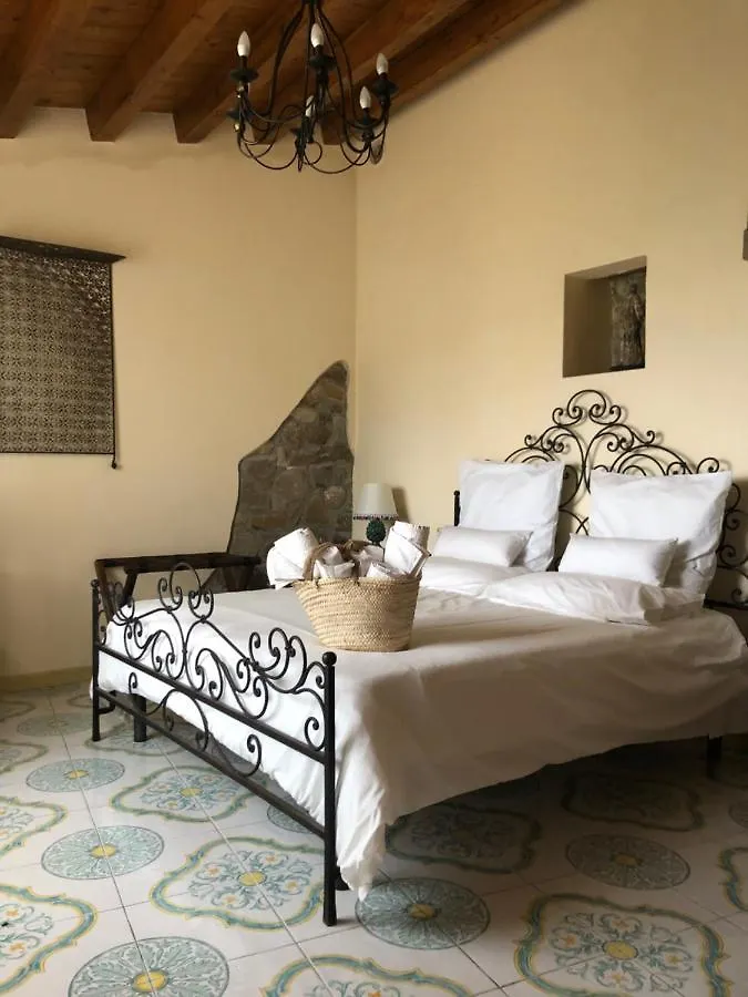 San Noto Antica Residenza Di Caccia Bed & Breakfast Ficarra Italy