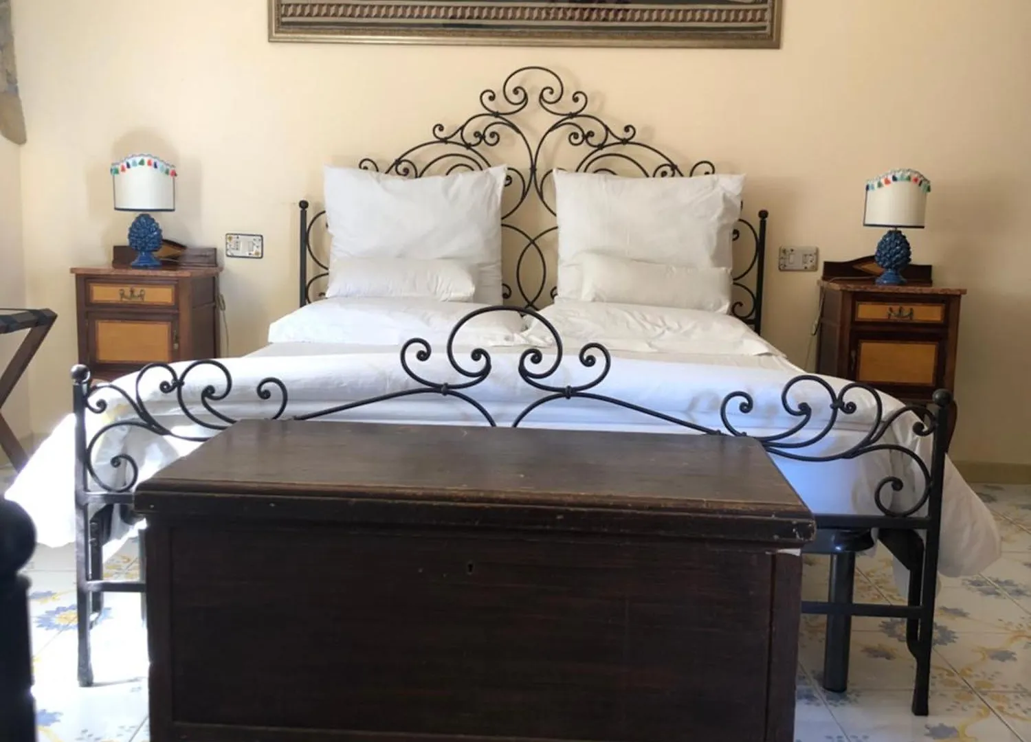 Ficarra San Noto Antica Residenza Di Caccia Bed & Breakfast