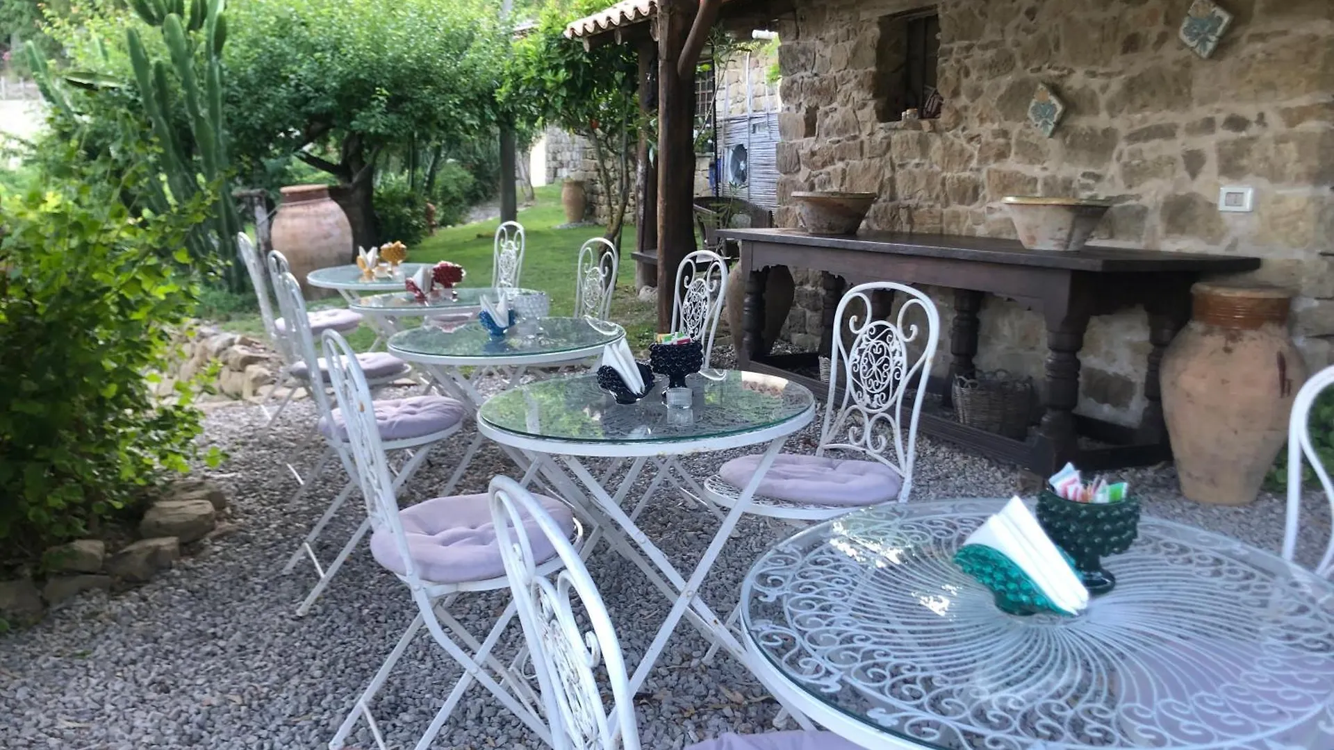 Ficarra San Noto Antica Residenza Di Caccia Bed & Breakfast