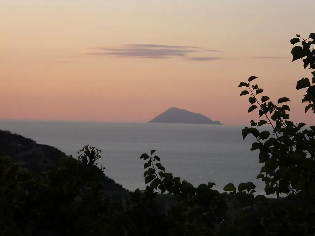 Ficarra San Noto Antica Residenza Di Caccia Bed & Breakfast